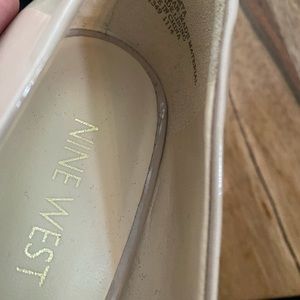 Nine West peep toe pumps. Worn once. Too small.